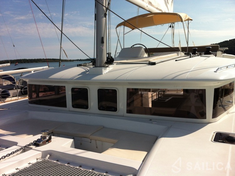 Lagoon 450 - Yacht Charter Sailica