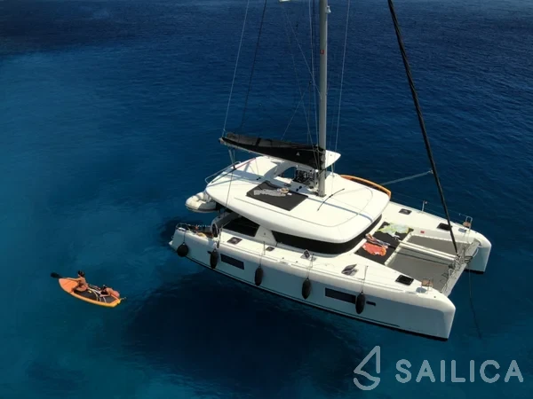 Lagoon 42 - Yacht Charter Sailica
