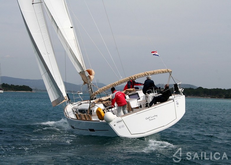 Dufour 460 Grand Large - Yacht Charter Sailica