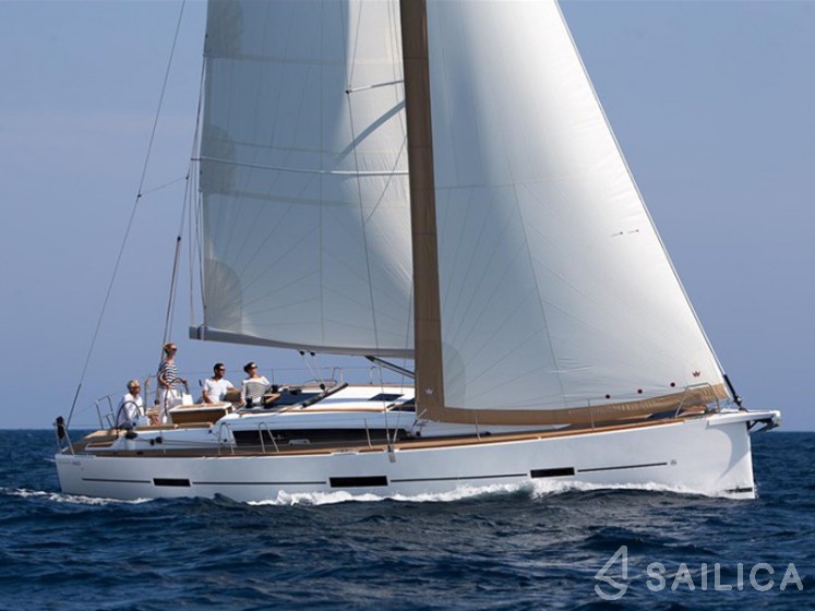 Dufour 460 GL - Yacht Charter Sailica