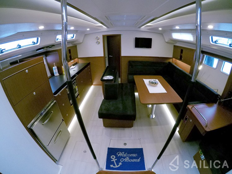 Hanse 505 - Yacht Charter Sailica