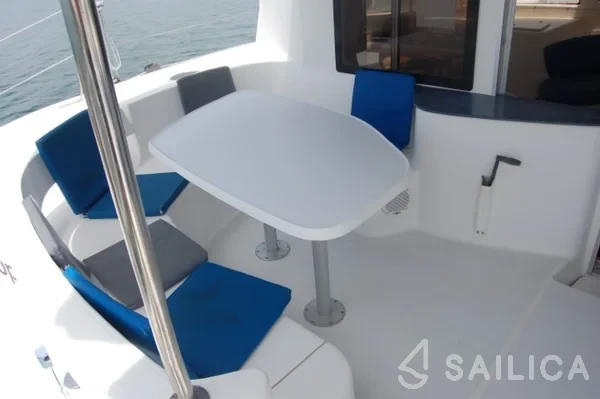 Lavezzi 40 - Yacht Charter Sailica