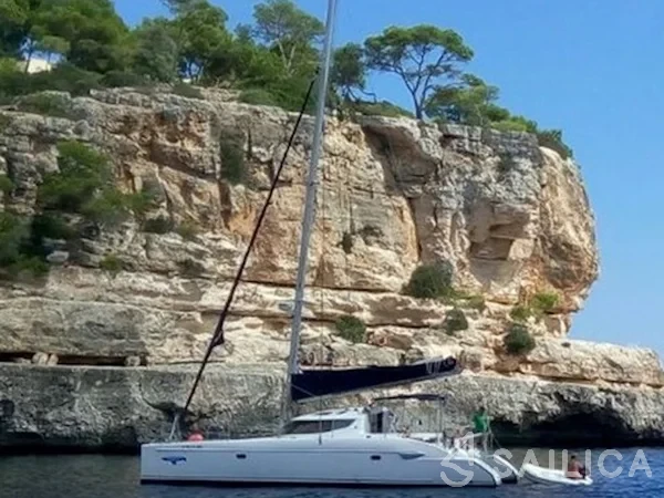 Lavezzi 40 - Yacht Charter Sailica