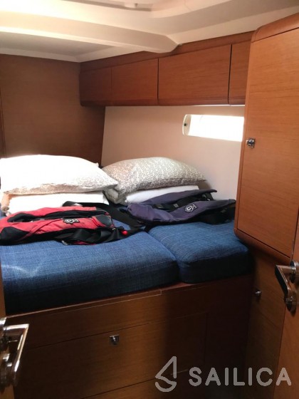 Sun Odyssey 519 - Yacht Charter Sailica