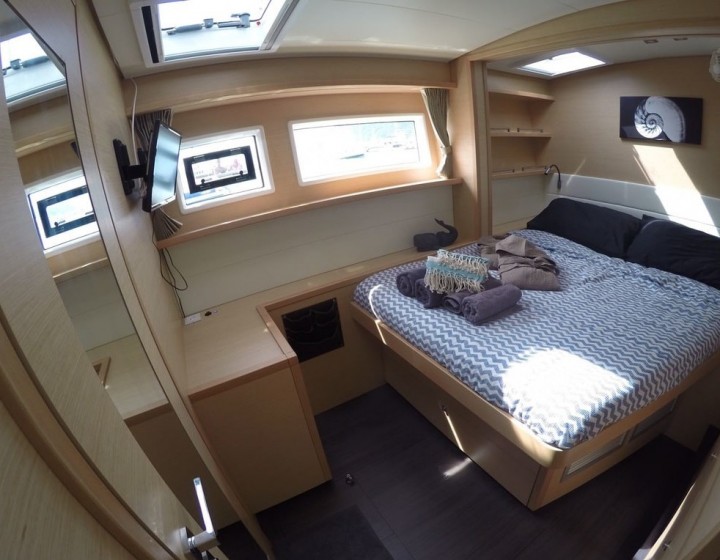 Lagoon 52F - Yacht Charter Sailica
