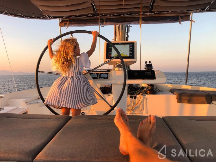 Lagoon 52F - Yacht Charter Sailica