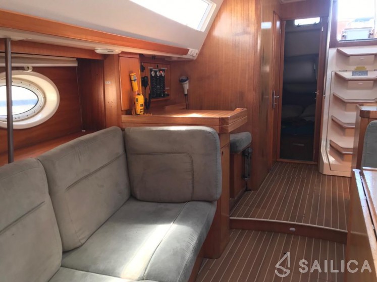Elan 434 Impression - Yacht Charter Sailica