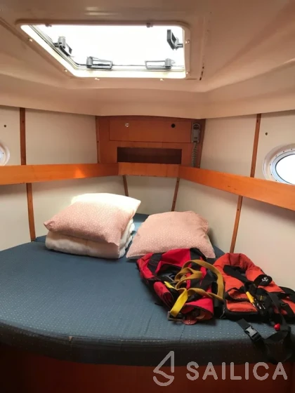 Elan 434 Impression - Yacht Charter Sailica