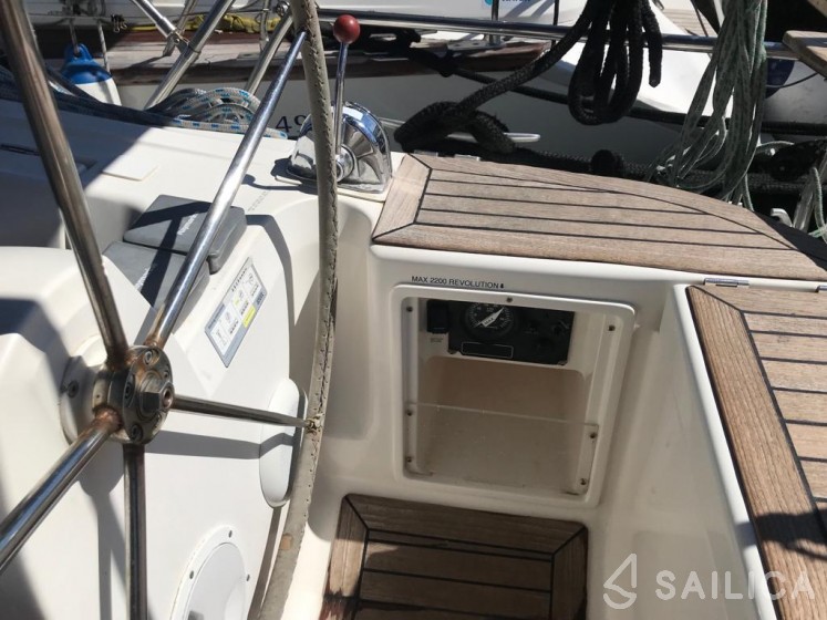 Elan 434 Impression - Yacht Charter Sailica