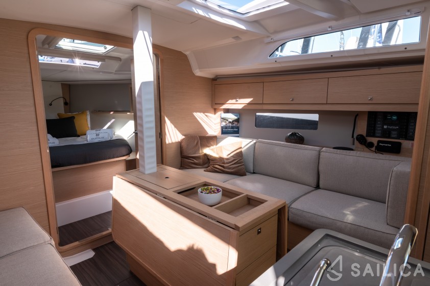 Dufour 37 - Yacht Charter Sailica