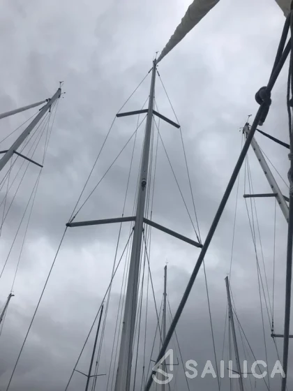 Sun Odyssey 519 - Yacht Charter Sailica
