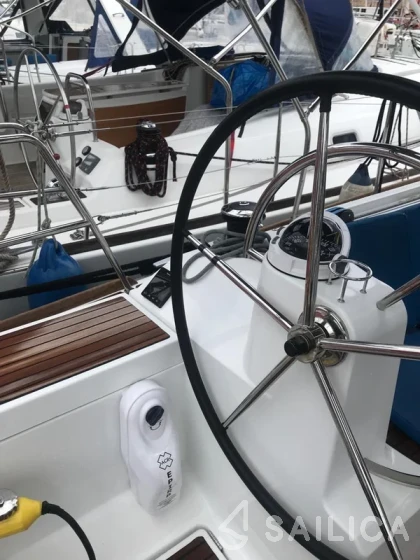 Sun Odyssey 519 - Yacht Charter Sailica