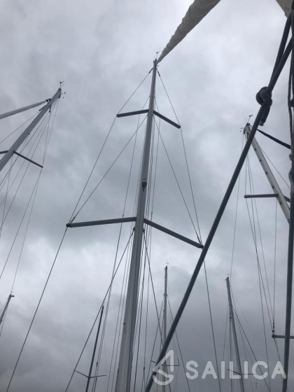 Sun Odyssey 519 - Yacht Charter Sailica