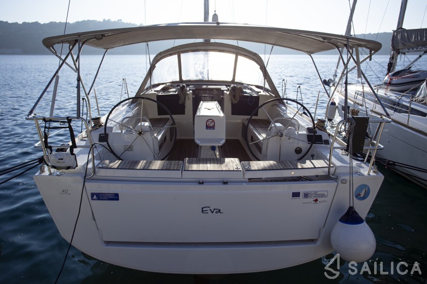 Dufour 412 GL - Yacht Charter Sailica