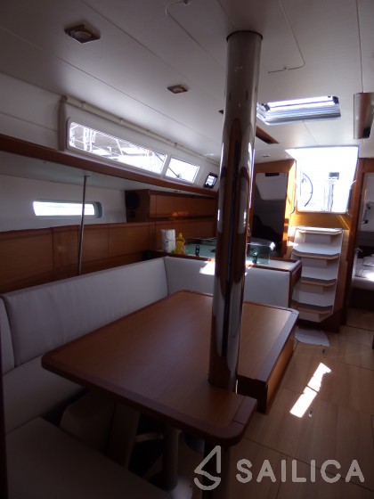 Sun Odyssey 389 - Yacht Charter Sailica