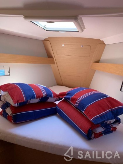 Dufour 412 GL - Yacht Charter Sailica