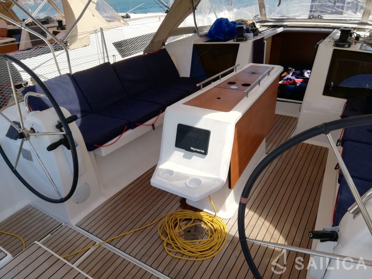 Dufour 412 GL - Yacht Charter Sailica