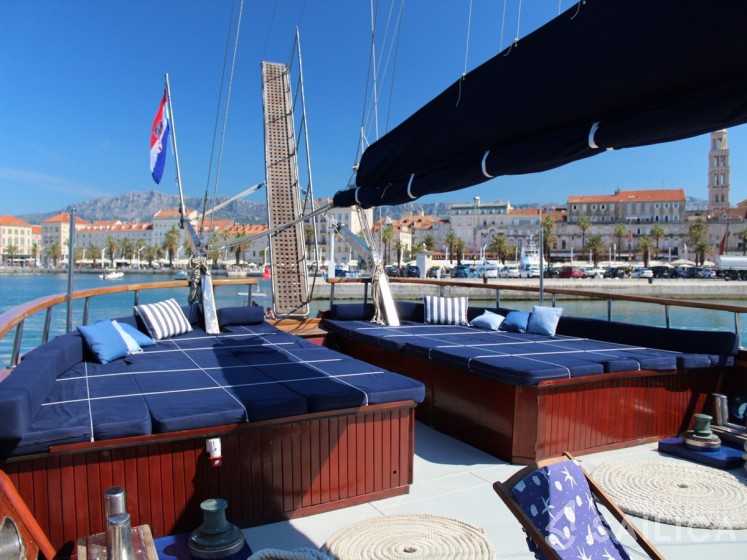 Gulet - Yacht Charter Sailica