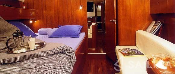 First 47.7 - Yacht Charter Sailica