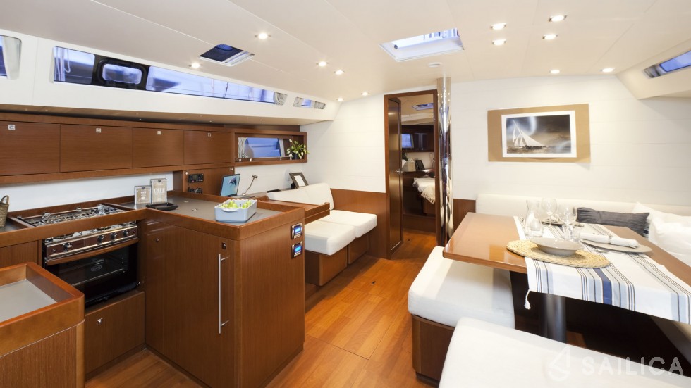 Oceanis 48 - Yacht Charter Sailica