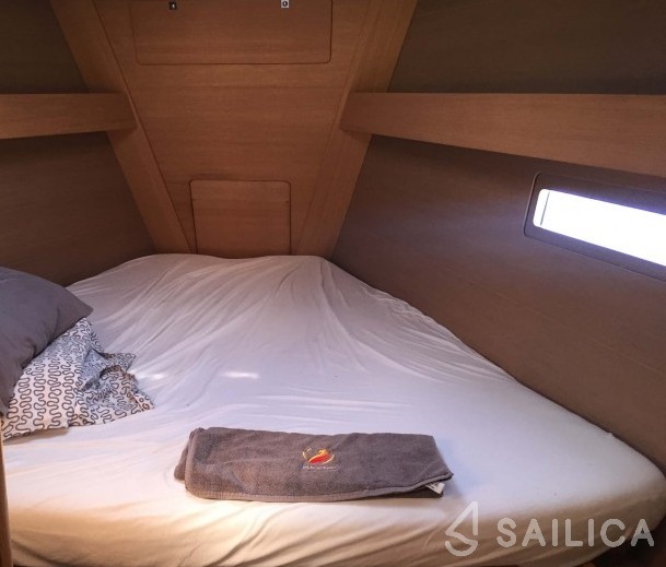 Dufour 410 GL - Yacht Charter Sailica