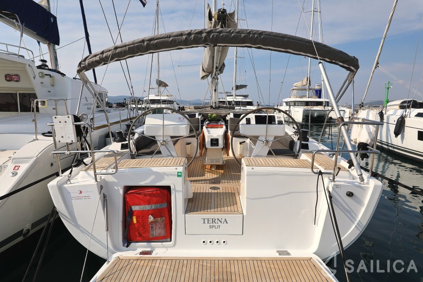 Hanse 458 - Yacht Charter Sailica