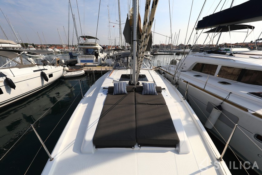 Hanse 458 - Yacht Charter Sailica
