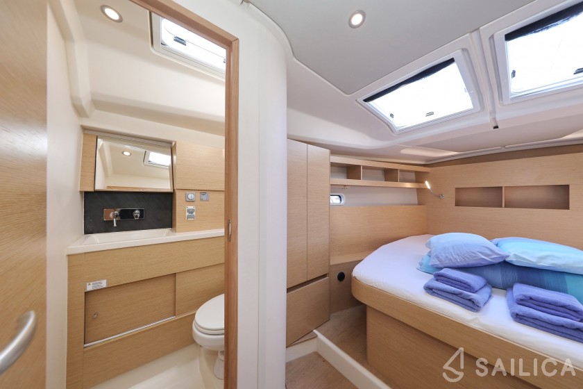 Hanse 458 - Yacht Charter Sailica