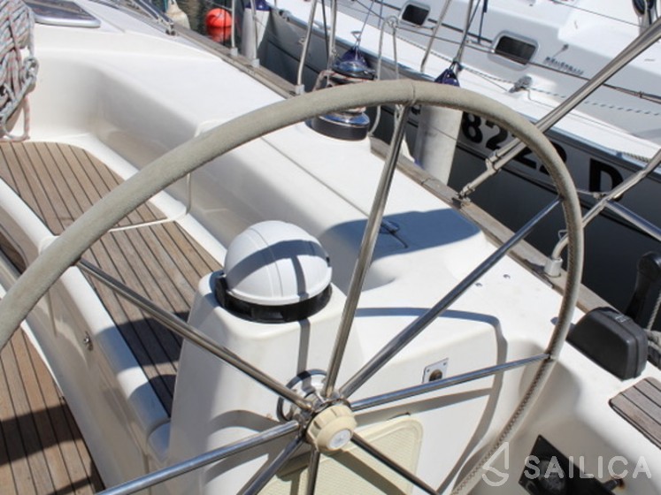 Bavaria 44 - Yacht Charter Sailica