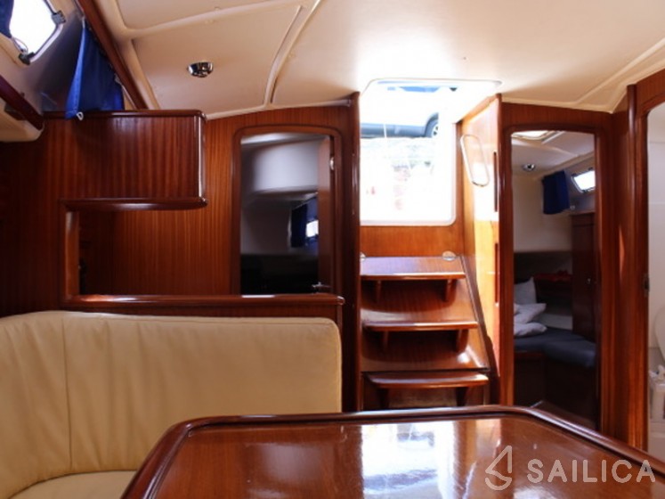 Bavaria 44 - Yacht Charter Sailica