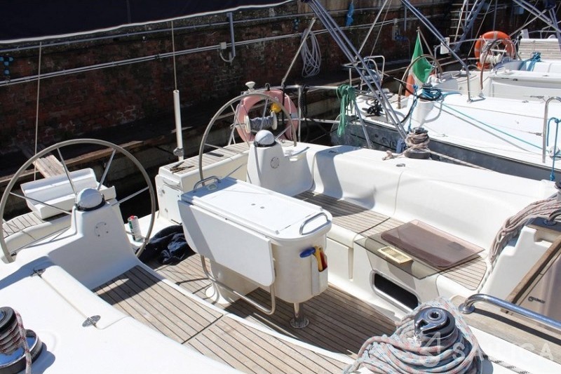 Bavaria 44 - Yacht Charter Sailica