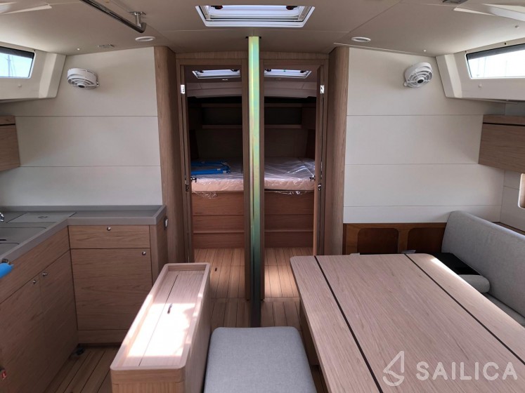 Oceanis 46.1 - Yacht Charter Sailica