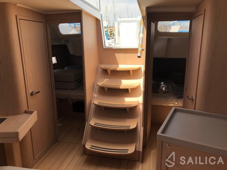 Oceanis 46.1 - Yacht Charter Sailica