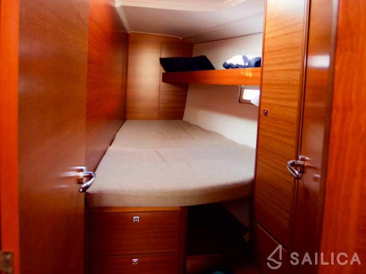 Dufour 460 GL - Yacht Charter Sailica
