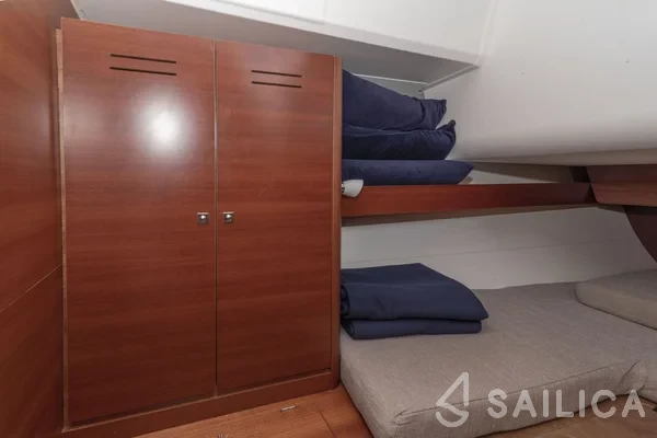 Dufour 460 GL - Yacht Charter Sailica