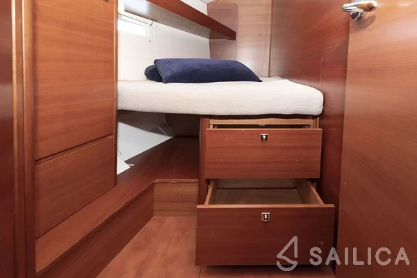 Dufour 460 GL - Yacht Charter Sailica