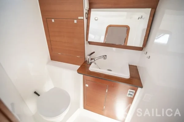 Dufour 460 GL - Yacht Charter Sailica