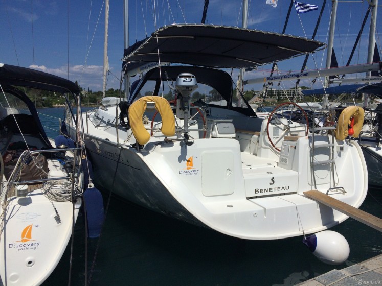 Cyclades 50.5 - Yacht Charter Sailica