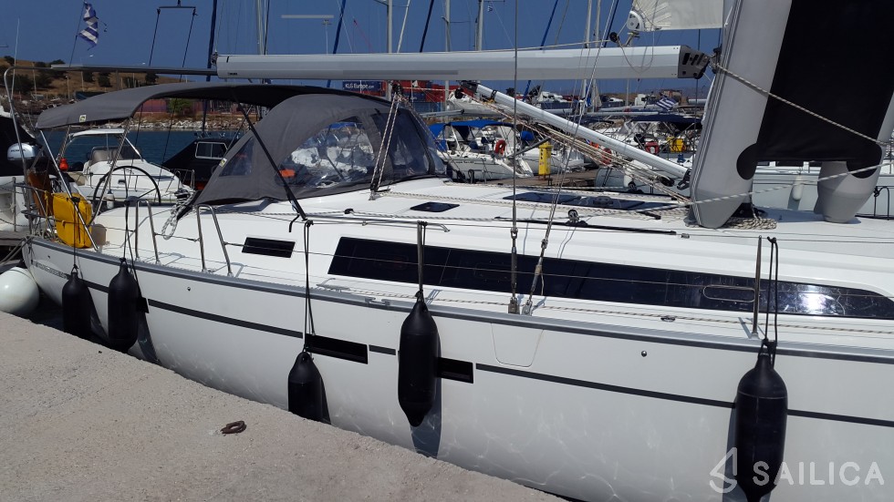 Bavaria 46 Cruiser - Yacht Charter Sailica