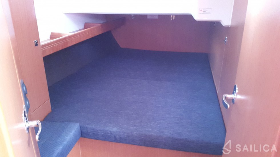 Bavaria 46 Cruiser - Yacht Charter Sailica