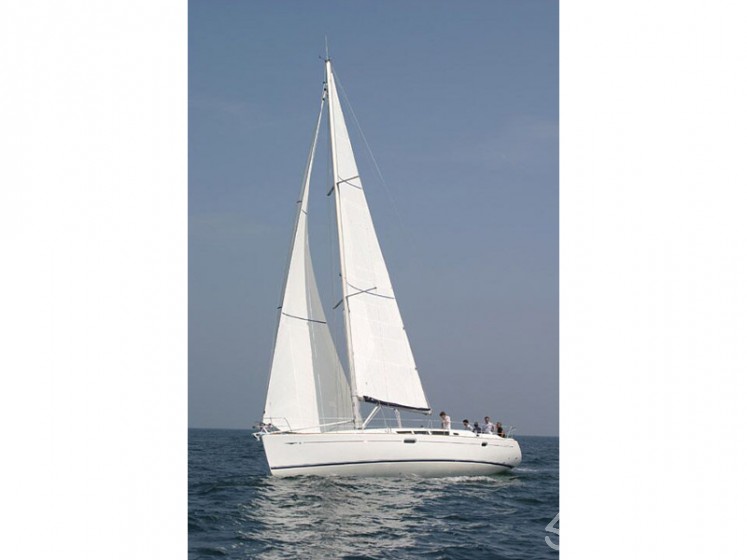 Sun Odyssey 45 - Yacht Charter Sailica