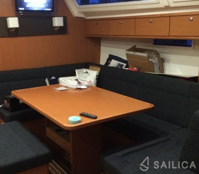 Bavaria 46 Cruiser - Yacht Charter Sailica
