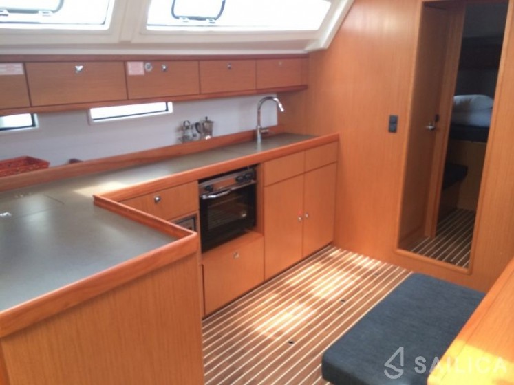 Bavaria 46 Cruiser - Yacht Charter Sailica