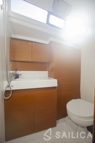 Sun Odyssey 380 - Yacht Charter Sailica