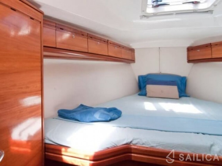 Bavaria 37 Cruiser - Yacht Charter Sailica