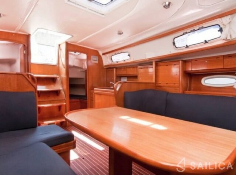 Bavaria 37 Cruiser - Yacht Charter Sailica