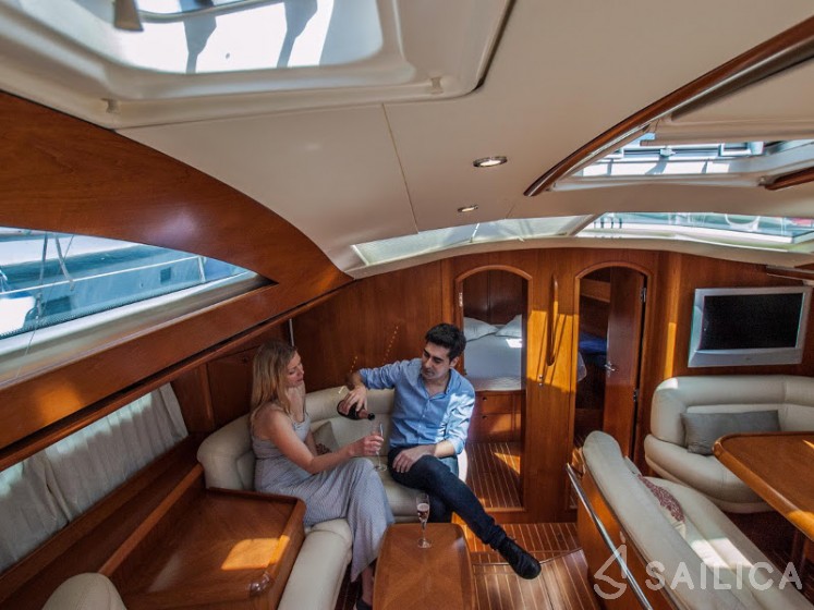 Sun Odyssey 54DS - Yacht Charter Sailica