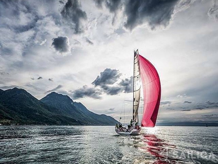 Sun Odyssey 54DS - Yacht Charter Sailica
