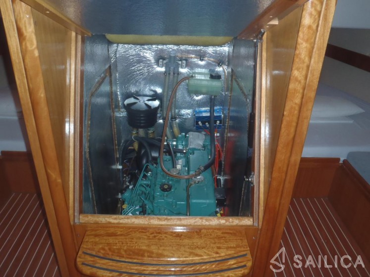 Bavaria 46 Cruiser - Yacht Charter Sailica
