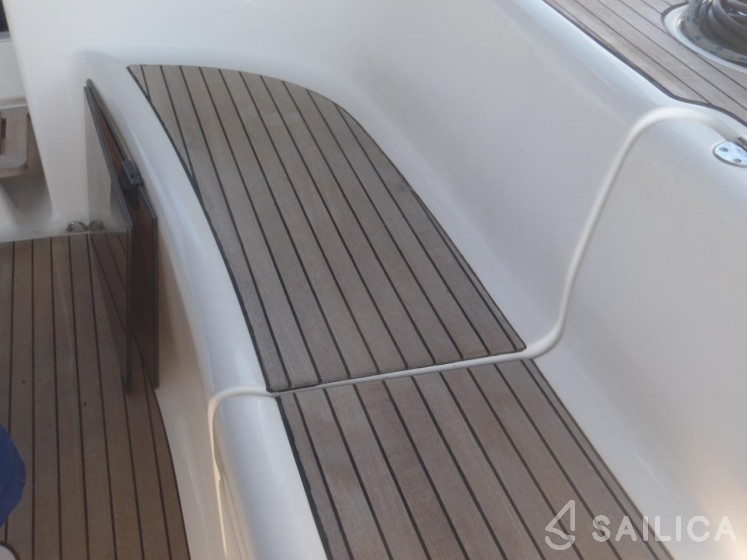 Bavaria 46 Cruiser - Yacht Charter Sailica